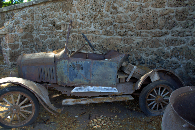 Illustration for article titled A True Jalopy - Maui Style